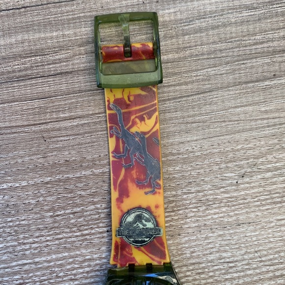 Vintage Jurassic Park digital Dinosaur Wrist Watch Nonworking collectible - Picture 4 of 9